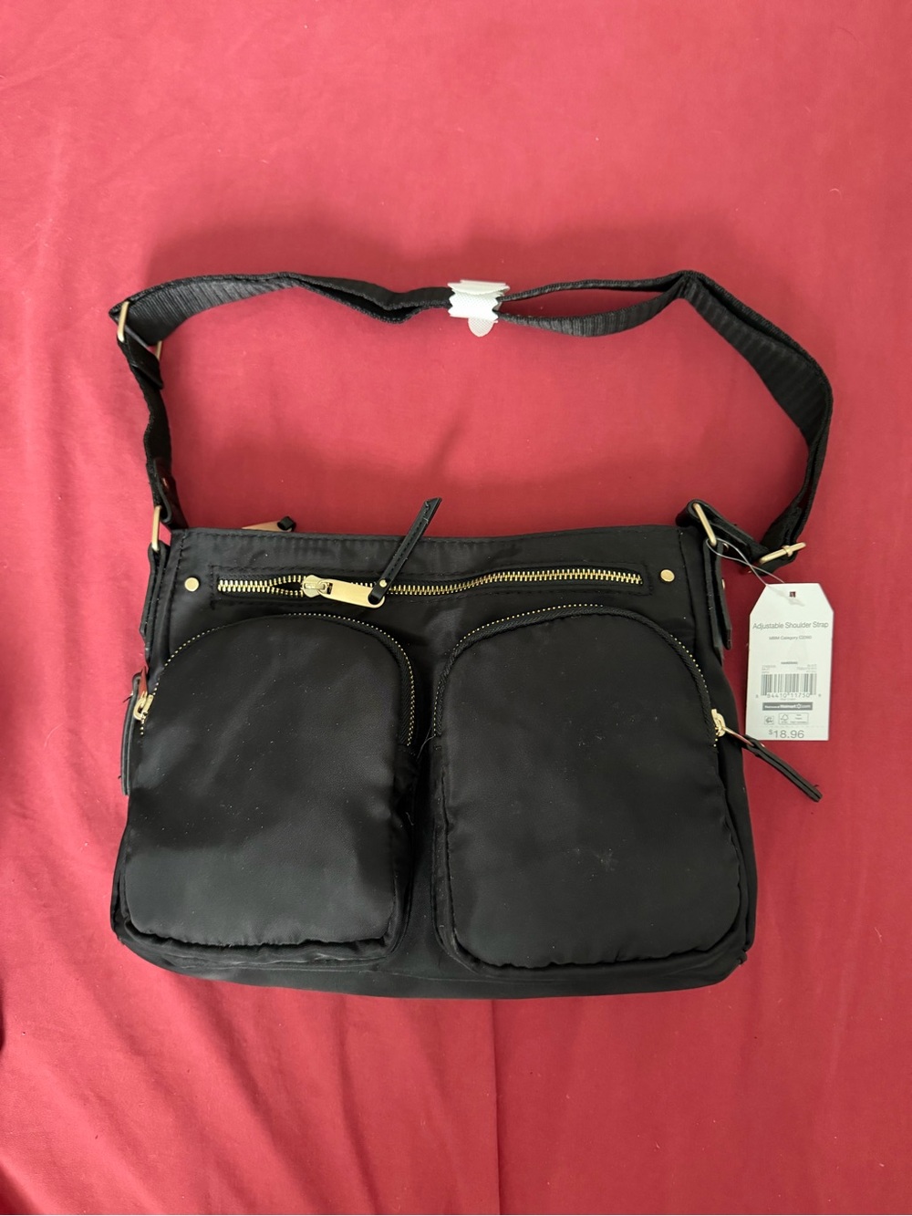 Time and Tru Black Shoulder Bag with Gold Hardware